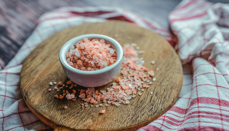 vastu tips,vastu tips in hindi,salt vastu tips,positivity in life