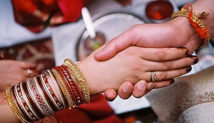 tips to choose partner from  matrimonial websites,matrimonial websites,choosing partners from matrimonial websites,mates and me,relationship tips