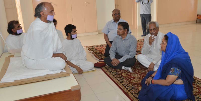 rajasthan,cm vasundhara raje,jain munishri,rajasthan news