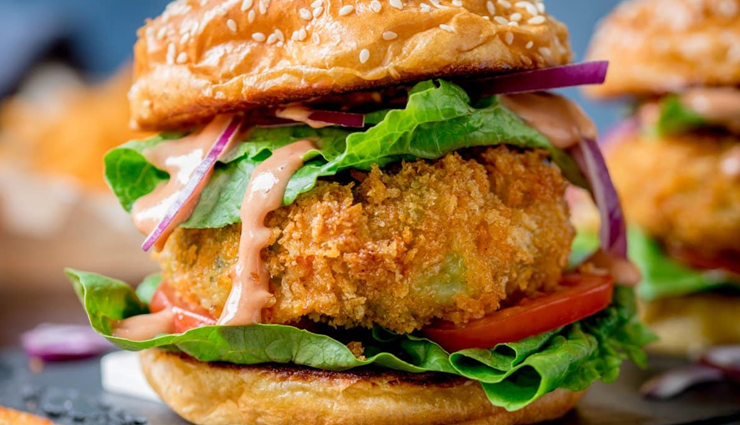 Recipe- Cheesy and Delicious Veg Burger
