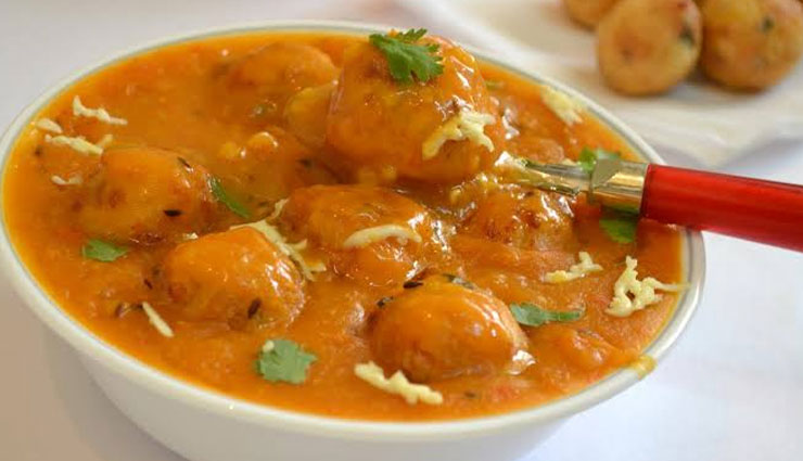 veg kofta curry,curry recipe,kofta recipe,main course recipe,dinner recipe