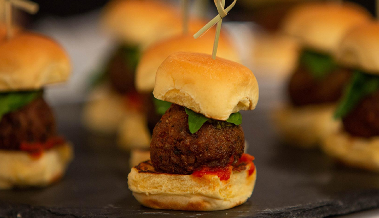 Recipe- Mouthwatering Veg Meatballs Sliders