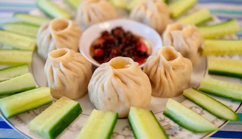 Street Style Juicy Veg Momo Recipe