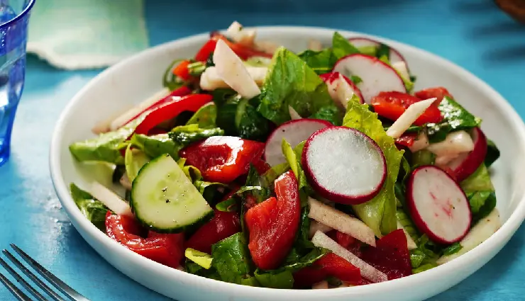 balanced diet,importance of fibre,fibre rich foods,how to increase fibre intake,fibre for digestion,fibre health benefits,fibre in balanced diet,high fibre diet tips,fibre detox benefits,nutrients for healthy body