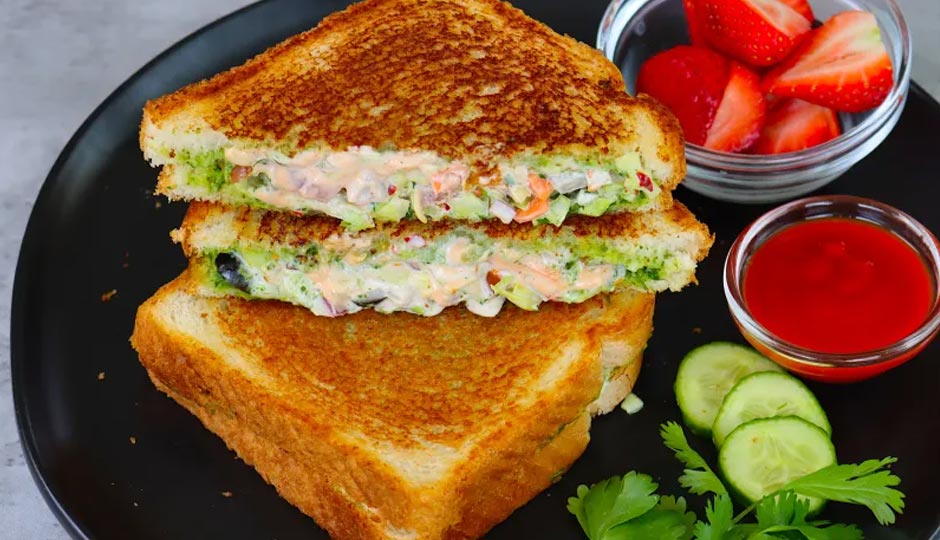 Quick Lunch Idea- Veg Sandwich