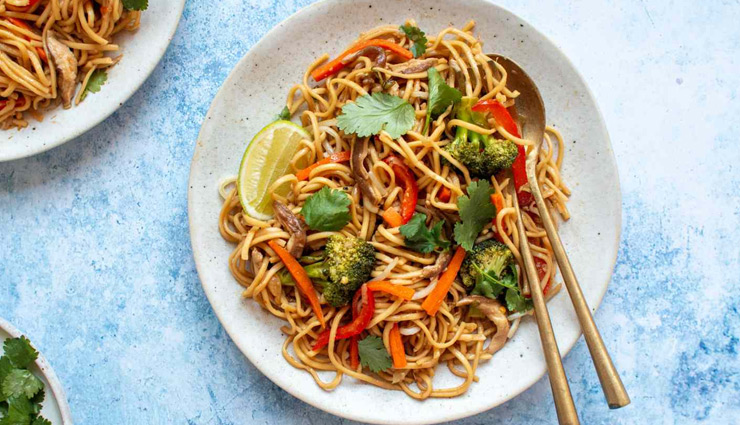 sunday dinner party recipes,vegetarian dinner ideas,easy vegetarian recipes for party,quick veggie recipes for dinner,best vegetarian dishes for party,healthy vegetarian dinner ideas,paneer butter masala recipe,vegetable stir-fried noodles,chickpea and vegetable curry,vegetarian lasagna recipe,chocolate avocado mousse recipe