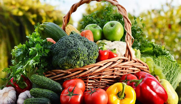 healthy fridge foods,nutritious foods,crunchy raw vegetables,fruit salad,green salad,low-fat dairy,almond butter,iced green tea,organic eggs,plant-based milk