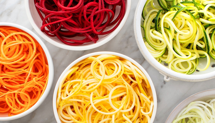 hakka noodles,hunger struck,food,easy recipe