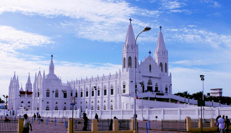 bengaluru,piligrimage places bengaluru,bengaluru tourist places,incredible india