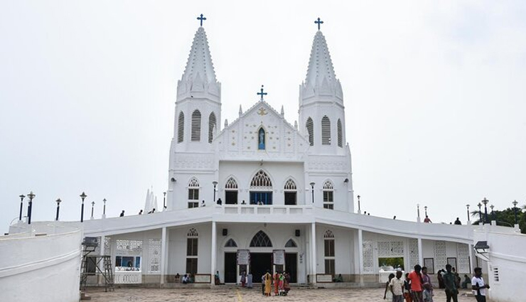 tourist attractions in chennai,places to visit in chennai,chennai sightseeing spots,famous landmarks in chennai,top tourist destinations in chennai,cultural heritage sites in chennai,beaches in chennai,historical places in chennai,temples in chennai,gardens and parks in chennai