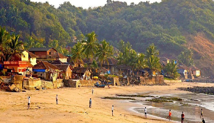 beautiful beaches in maharashtra,maharashtra beaches,top beaches maharashtra,ganapatipule beach,dahanu-bordi beach,juhu beach,shriwardhan harihareshwar beach,mandwa beach,kihim beach,madh island beach,marve beach,manori beach,gorai beach,tarkarli beach,velneshwar beach,best beaches in india,beach vacation,maharashtra travel guide,coastal maharashtra,tourist attractions in maharashtra