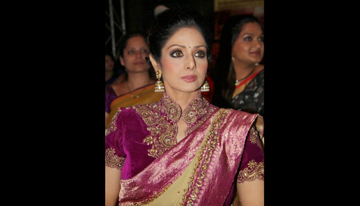 velvet blouse,styling velvet blouse,wedding season fashion tips,latest fashion trends,latest blouse designs