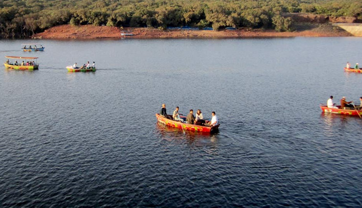 mahabaleshwar tourist attractions,best places to visit in mahabaleshwar,pratapgad fort mahabaleshwar,mapro garden mahabaleshwar,elephants head point,venna lake boating,tapola mini kashmir,wilson point sunrise sunset,mahabaleshwar travel guide,hill stations in maharashtra