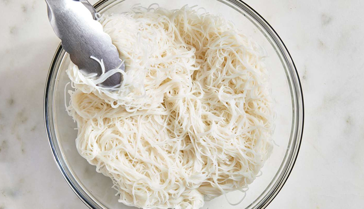 semiya upma,healthy breakfast recipe,nutritious breakfast ideas,delicious breakfast dishes,quick and easy breakfast recipe,healthy indian breakfast,vermicelli upma recipe,south indian breakfast recipes,tasty breakfast options,breakfast ideas for weight loss