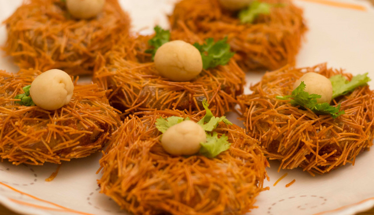 Recipe- Soft and Crispy Vermicelli Potato Cutlet