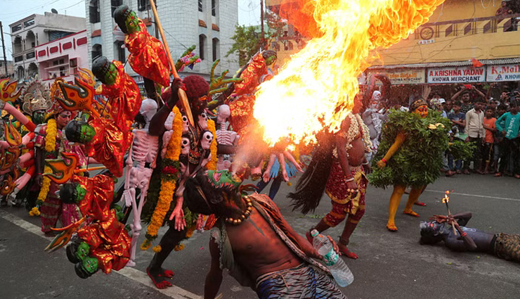 6 Vibrant Festivals of Hyderabad To Experience Once in Lifetime