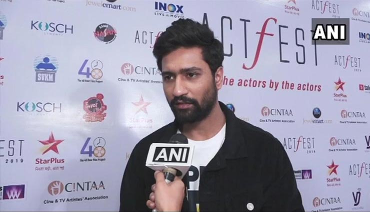 uri,uri team,donate,pulwama terrorist attack,martyr families,vicky kaushal,amitabh bachchan,jammu kashmir