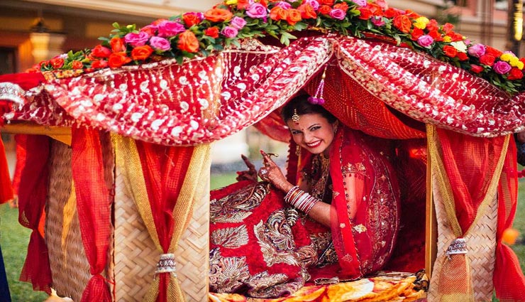 शादी से पहले ही पति के साथ विदा हो जाती हैं यहां दुल्हन