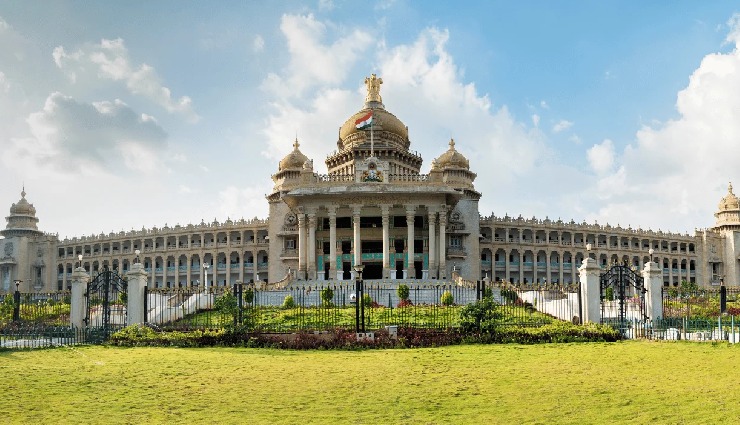 best places to visit in bangalore 2025,bangalore travel guide,bengaluru attractions,bangalore sightseeing,vaastu tips bangalore,bangalore tourism,parks in bangalore,temples in bangalore,bangalore nightlife,bangalore culture,places to visit near bangalore,bangalore history,travel bangalore 2025