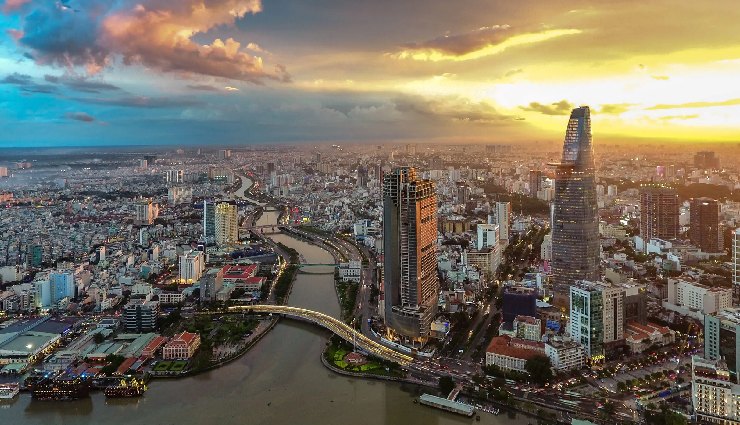 10 Most Beautiful Beaches To Visit in Vietnam