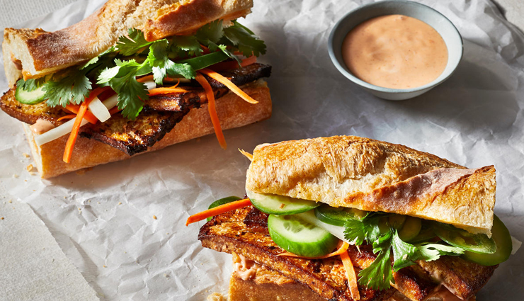 famous vietnamese cuisine,must-try dishes in vietnam,iconic vietnamese food,top dishes from vietnam,vietnam culinary highlights,popular vietnamese recipes,traditional dishes of vietnam,vietnamese gastronomic wonders,signature dishes from vietnam,delicacies of vietnamese cuisine