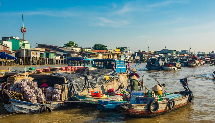 vietnam,places to visit in vietnam,tourist attraction in vietnam,hoi an,phong nha,ke bang national park,ha long bay,hue,ho chi minh city,mekong delta,my son sanctuary,cat tien national park,ha giang,phu quoc island