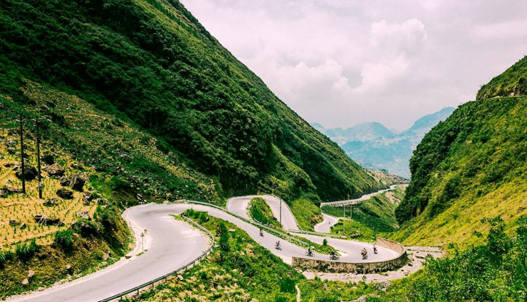 vietnam,places to visit in vietnam,tourist attraction in vietnam,hoi an,phong nha,ke bang national park,ha long bay,hue,ho chi minh city,mekong delta,my son sanctuary,cat tien national park,ha giang,phu quoc island