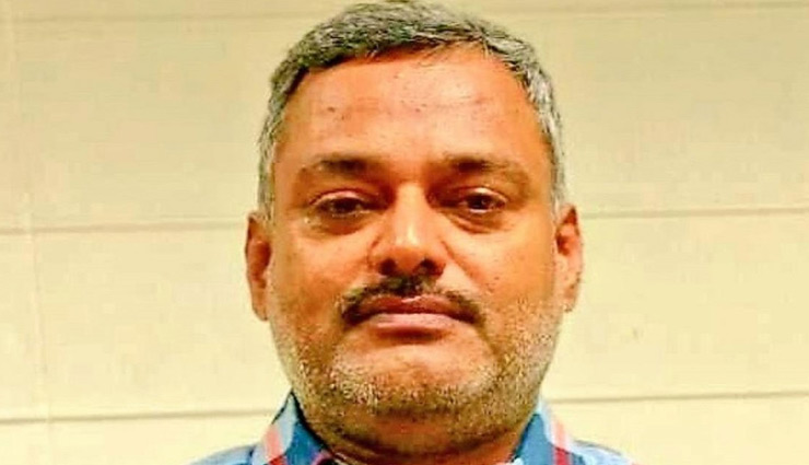 कानपुर शूटआउट / UP का सबसे बड़ा अपराधी बना विकास दुबे, पुलिस ने इनामी राशि बढ़ाकर की 5 लाख 