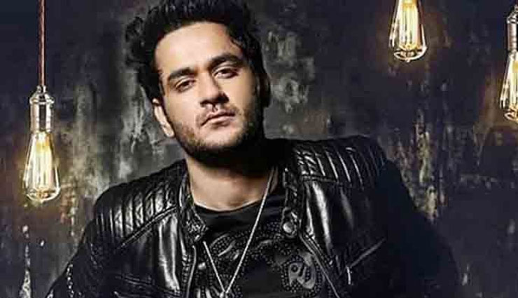 OMG: 'खतरों के खिलाड़ी 9' - शूटिंग के दौरान इन 2 स्टार्स के साथ हुआ बड़ा हादसा, एक को काटा खतरनाक सांप ने...