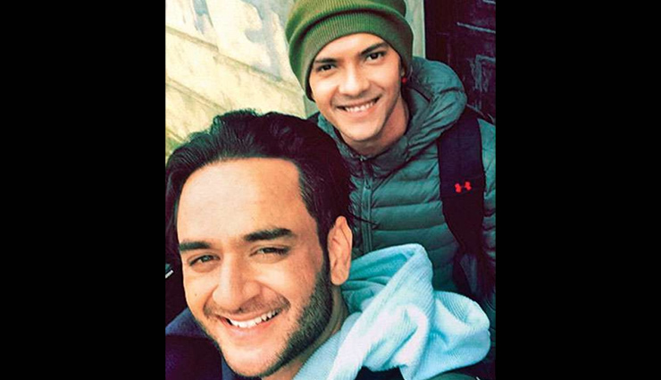 Snake bites Vikas Gupta, Aditya Narayan gets eye injury on the sets of ‘Khatron Ke Khiladi 9’