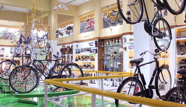 must visit museums in pune,top museums in pune,pune museum guide,best museums in pune,pune cultural attractions,historical museums in pune,pune museum list,art and history museums pune,pune museum tourism,raja dinkar kelkar museum pune,blades of glory cricket museum,lokmanya tilak museum pune,joshi’s museum of miniature railway,tribal cultural museum pune,dr. babasaheb ambedkar museum,vikram pendse cycles museum,mahatma phule museum pune,maratha history museum,sunil’s celebrity wax museum,explore pune museums,pune heritage sites,museums showcasing pune history,family-friendly museums pune,unique museums in pune,pune museum attractions,pune art museums,museum tours in pune,visit punes top museums,historical sites in pune,pune museum experiences