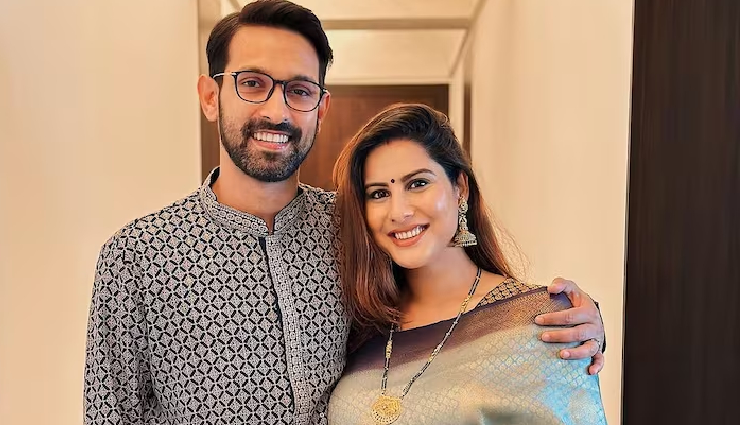 2 News : ‘12वीं फेल’ फेम विक्रांत मैसी के घर गूंजीं किलकारियां, सिद्धार्थ ने मैरिज एनिवर्सरी पर कियारा पर यूं लुटाया प्यार