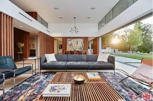 शादी के बाद इस घर में रहेंगे निक जोनस और प्रियंका चोपड़ा, 47 करोड़ है इसकी कीमत, देखे तस्वीरे priyanka chopra,nick jonas,nick jonas house,nick jonas priyanka house,nick jonas los angeles house,priyanka chopra nick jonas relationship