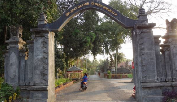 bali unique experiences,must-have experiences in bali,unconventional encounters in bali,experiencing bali unique offerings,captivating experiences in bali,bali  extraordinary adventures,unique attractions in bali,bali off-the-beaten-path experiences,exceptional activities in bali,bali hidden gems,authentic bali experiences,unforgettable moments in bali,bali unconventional adventures,experiencing bali like a local