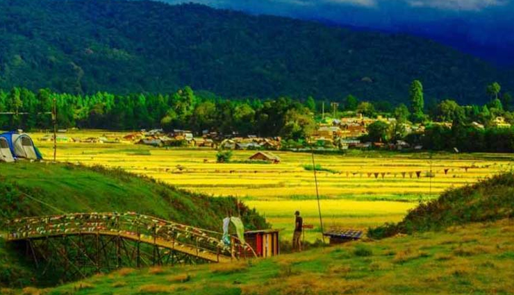beautiful villages in india,india,villages to visit in india,mawlynnong,meghalaya,ziro valley,arunachal pradesh,poovar,kerala,panamik village,ladakh,hiware bazar,maharashtra