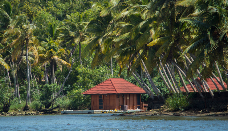 beautiful villages in india,india,villages to visit in india,mawlynnong,meghalaya,ziro valley,arunachal pradesh,poovar,kerala,panamik village,ladakh,hiware bazar,maharashtra