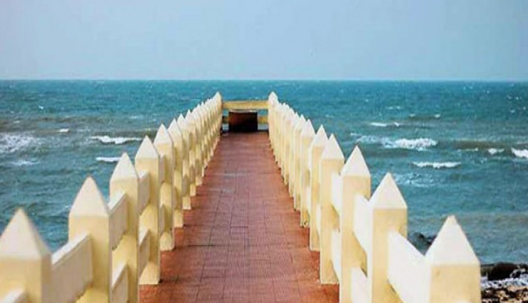 rameswaram attractions,rameswaram tourist places,top places to visit in rameswaram,must-see places in rameswaram,sri ramanathaswamy temple rameswaram,lakshmana theertham rameswaram,panchmukhi hanuman temple rameswaram,villoondi theertham rameswaram,pamban bridge rameswaram,dhanushkodi beach rameswaram,kalam national memorial rameswaram,pilgrimage sites in rameswaram,best things to do in rameswaram,rameswaram travel guide,historical sites in rameswaram,rameswaram sightseeing,religious sites in rameswaram,rameswaram tourist attractions,cultural places in rameswaram,iconic landmarks in rameswaram