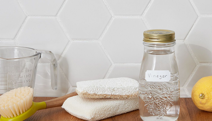 9 Ways You Can Use Vinegar To Keep Your House Clean