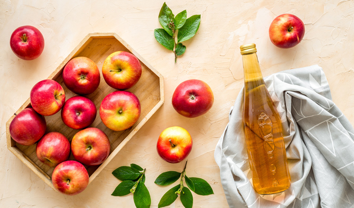 4 Benefits of Using Apple Cider Vinegar For Your Skin