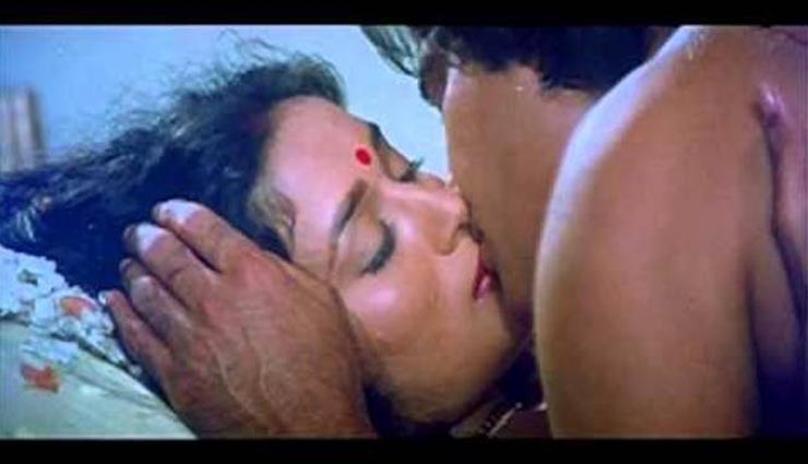 bollywood,actors uncontrolled during intimate scene,entertainment,gossips