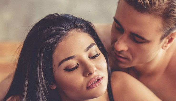 सर्वे : बदल रही है भारतियों की सेक्स लाइफ, अब 18 साल से पहले ज्यादा लोग खो रहे है अपनी वर्जिनिटी