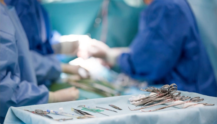  'कुंवारी' बनने के लिए लड़कियां करा रही है  सर्जरी, पकड़े गए 22 क्लीनिक