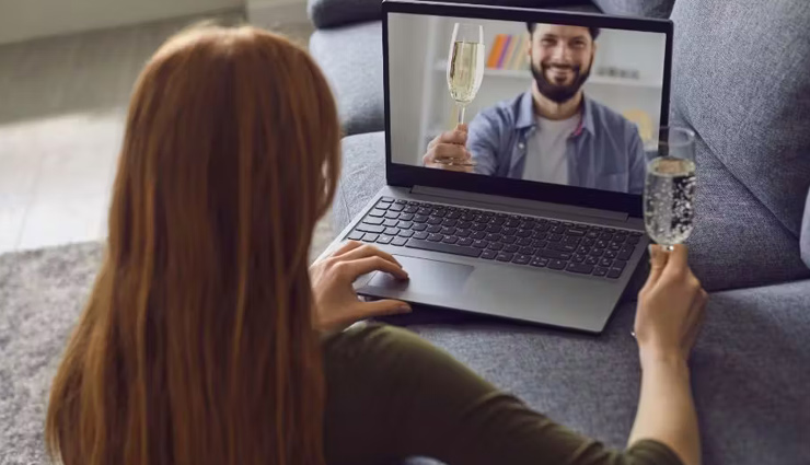 virtual date ideas,creative virtual date ideas,memorable virtual dates,fun virtual date ideas,long-distance date ideas,online date night,virtual dating ideas,romantic virtual dates,virtual date night,couple date ideas online,unique virtual dates,virtual relationship ideas,best virtual date activities