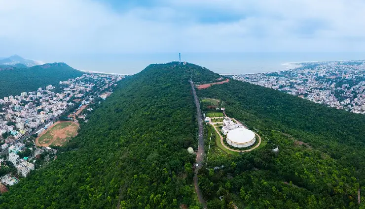 pre-wedding photoshoot india,romantic photoshoot locations,unique pre-wedding spots,destination wedding photoshoot,india pre-wedding ideas,wedding photography destinations,couple photoshoot india,picturesque pre-wedding locations,wedding photoshoot guide,scenic pre-wedding venues