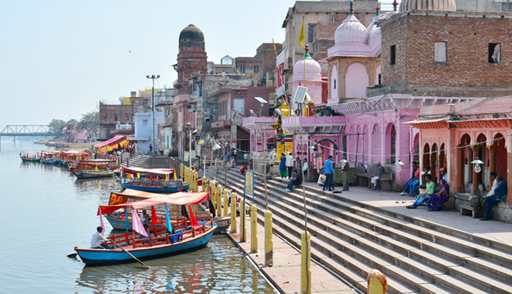 mathura attractions,mathura tourism,religious sites mathura,govardhan hill mathura,vishram ghat boat ride,kansa qila mathura,holy water mathura,kusum sarovar mathura,mathura museums,mathura shopping,mathura markets,mathura heritage sites,mathura historical landmarks,mathura cultural experiences,mathura sightseeing,mathura travel guide,mathura temples,mathura monuments,mathura landmarks,mathura boat ride