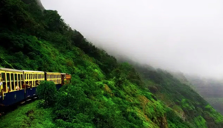 amazing places to visit in spring in india,holiday,travel,tourism