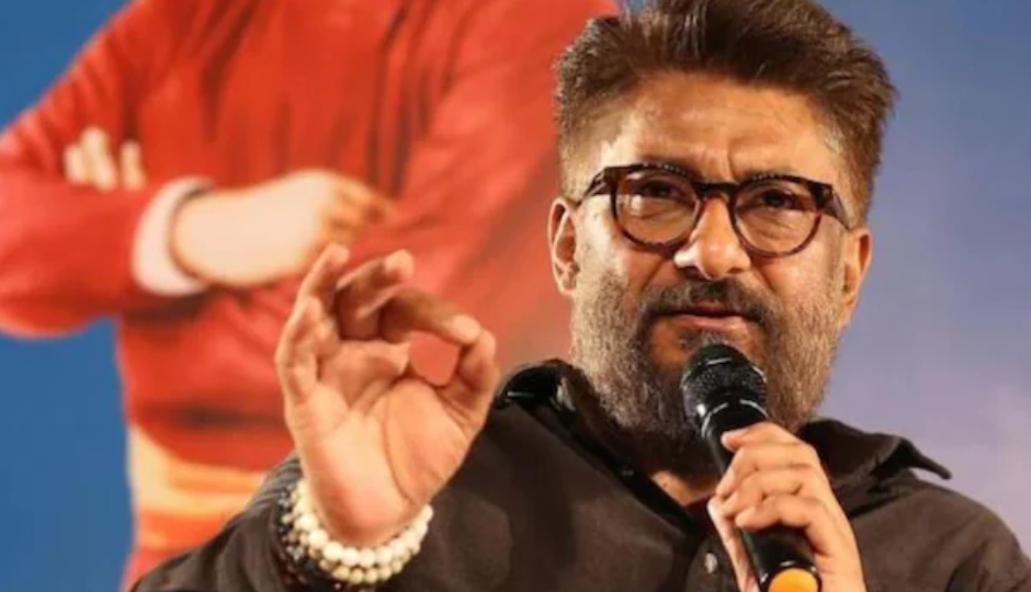 2 News : विवेक की फिल्म ‘द बंगाल फाइल्स’ का ट्रेलर आया सामने, इन्होंने ‘परम सुंदरी’ में जान्हवी को लेने पर जताया एतराज