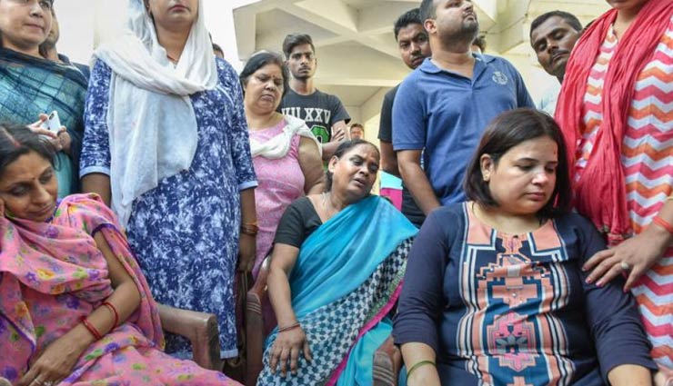 लखनऊ विवेक हत्याकांड : विवेक की मां और बच्चों के नाम फिक्सड डिपॉजिट करेगी योगी सरकार 