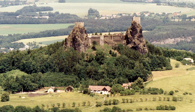 volcanic plugs,volcanic plugs in the world,el penon de guatape,colombia,trosky castle,czech republic,saint michel daiguilhe,france,zuma rock,nigeria