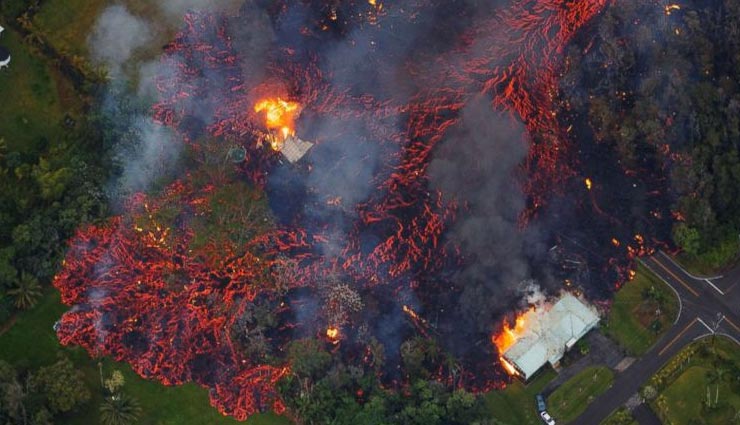 हवाई: किलुआ ज्वालामुखी के गर्म लावे ने 35 घरों को निगला